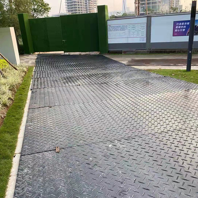 Temporary Road Mats